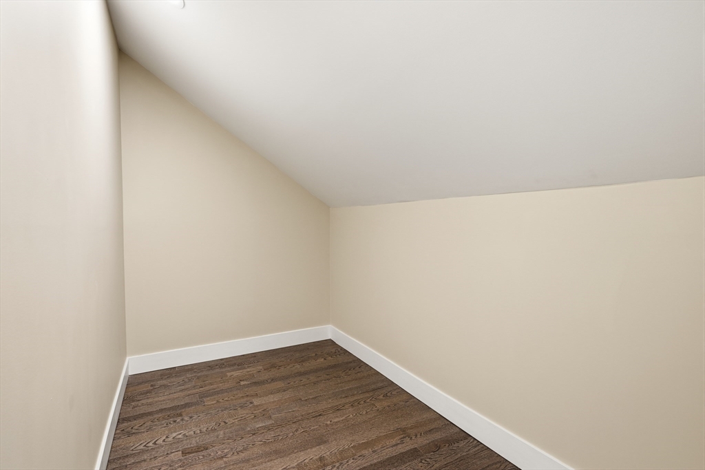 53 Devens Street Springfield, MA 01151 - Photo 33 of 40
