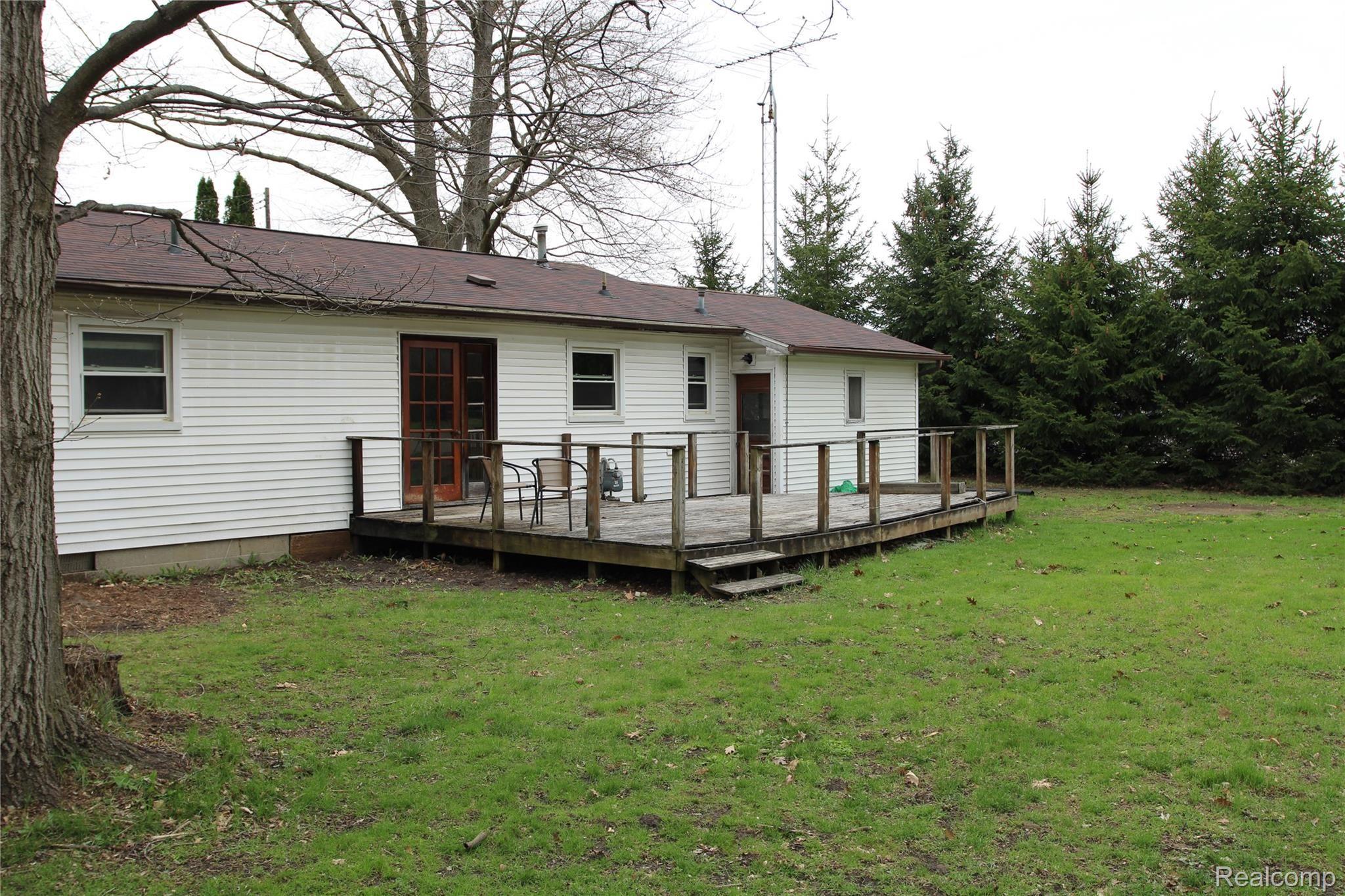 495 Barnes Lake Road Columbiaville, MI 48421 - Photo 17 of 17 2022-05-06 04.13