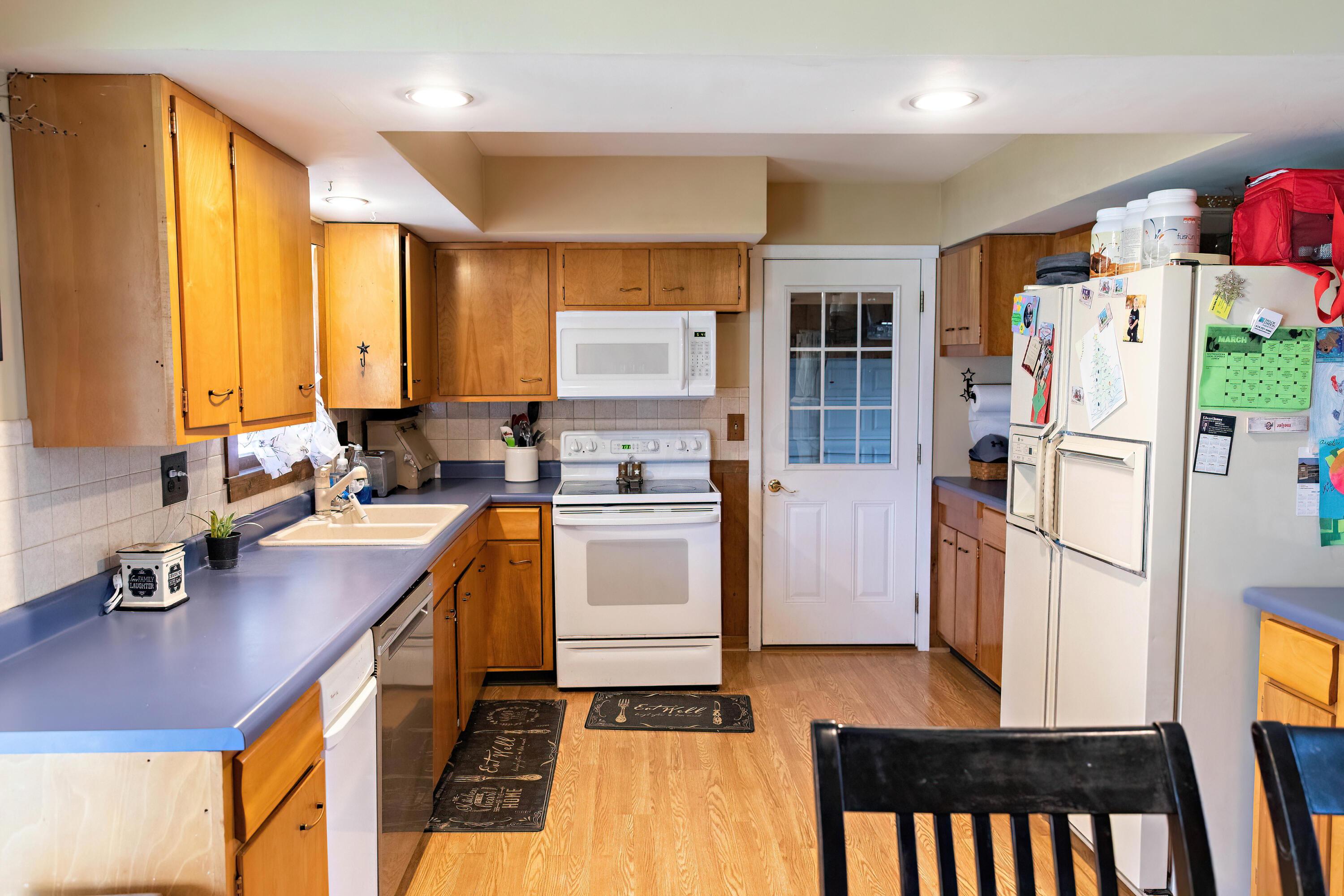 71 Sunset Road Londonderry, OH 45647 - Photo 13 of 46 013