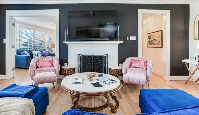 $925,000 | 1960 Lincoln Drive, Sarasota, FL 34236