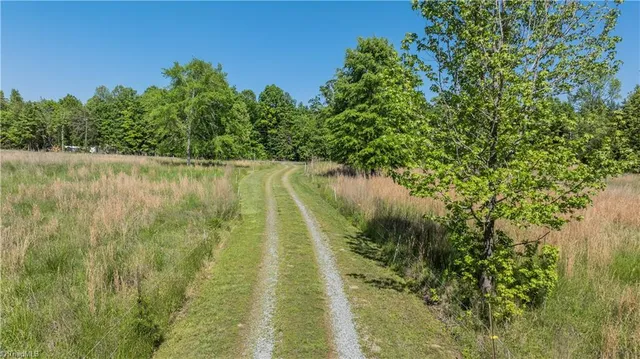 $599,900 | 677 Lambert Chapel Road, Siler City, NC 27344