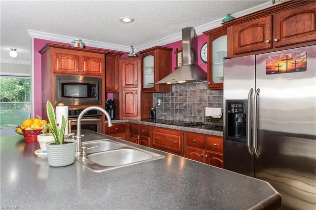 $599,900 | 677 Lambert Chapel Road, Siler City, NC 27344