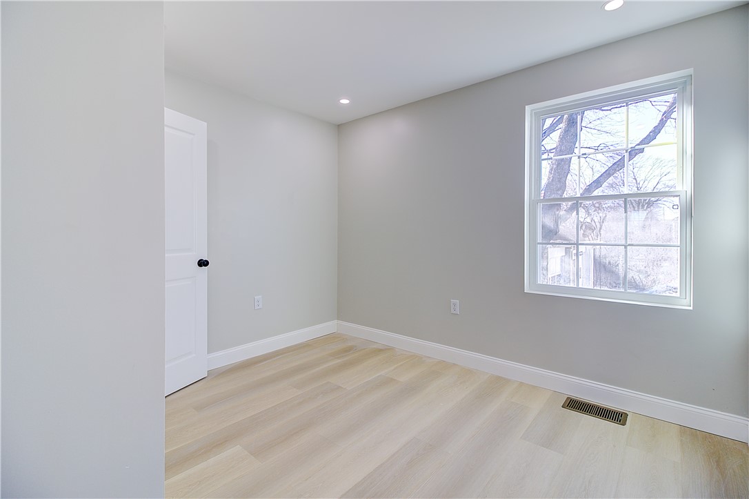 14 Robin Street Providence, RI 02908 - Photo 25 of 50