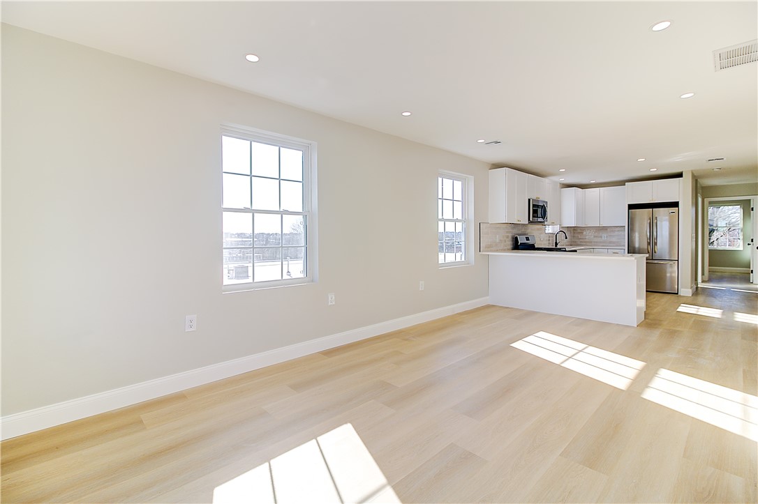 14 Robin Street Providence, RI 02908 - Photo 28 of 50