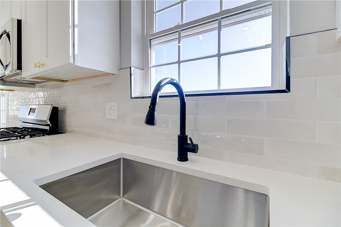 14 Robin Street Providence, RI 02908 - Photo 33 of 50