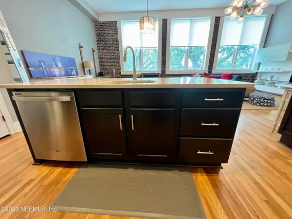 $2,200 | 2525 College Street, Unit 1203, Jacksonville, FL 32204