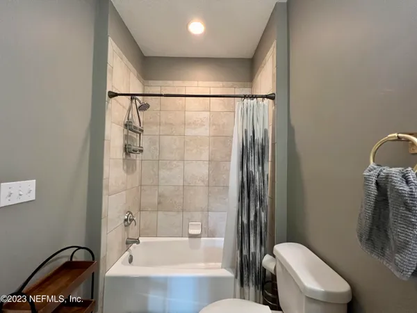 $2,200 | 2525 College Street, Unit 1203, Jacksonville, FL 32204