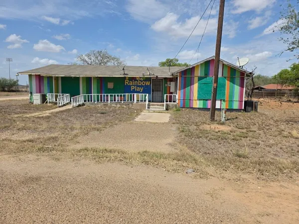 $69,900 | 1001 North N Avenue, Bruni, TX 78344
