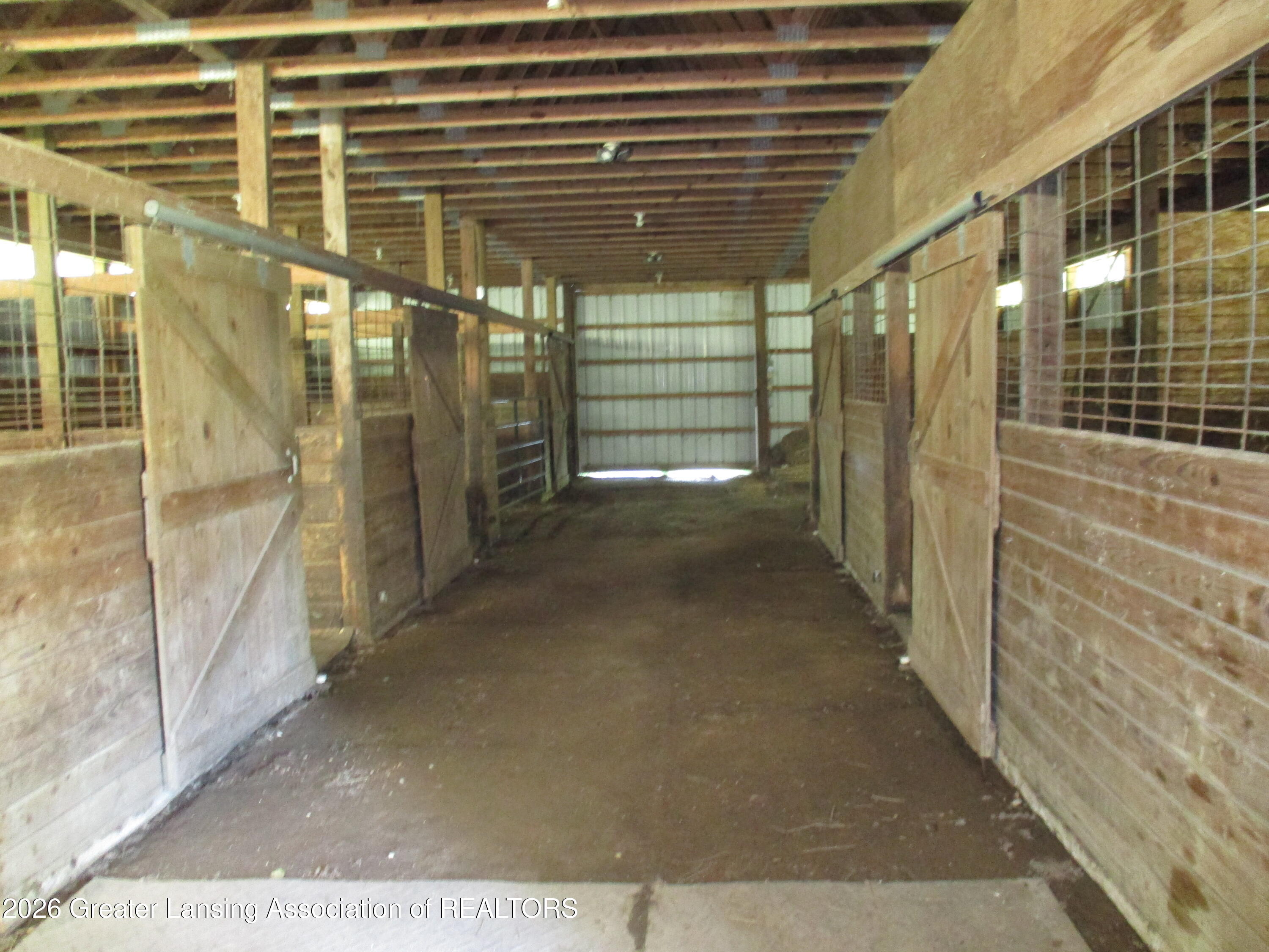 3097 Section Road Nashville, MI 49073 - Photo 6 of 27 IMG_1692