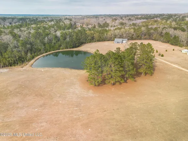 $135,000 | 4-5 6 Kahler Lane, McHenry, MS 39561
