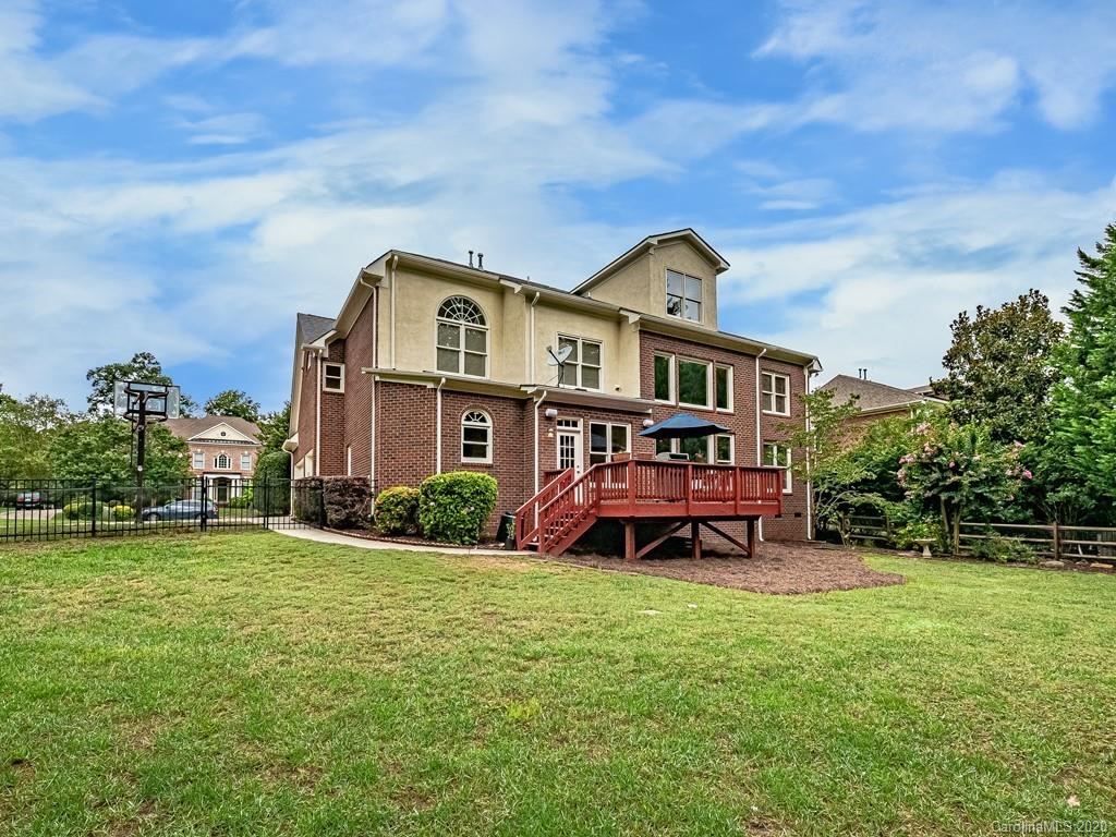 3911 Fawn Hill Road Matthews, NC 28105 - Photo 38 of 45 Gallery Image 38
