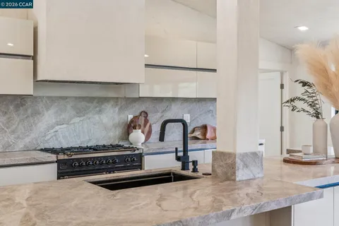 $3,988,000 | 205 Crestview Drive, Orinda, CA 94563