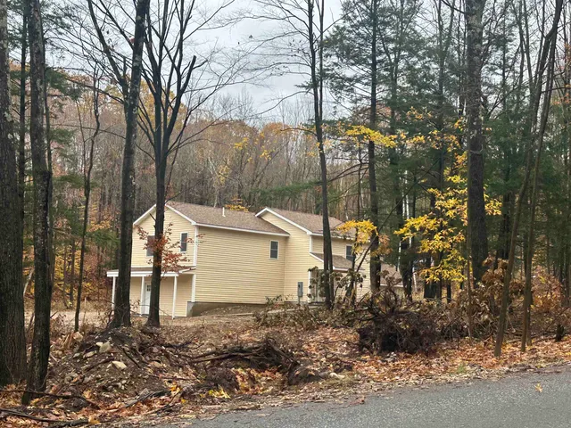 $460,000 | 1083 Lake Dunmore Road, Salisbury, VT 05769