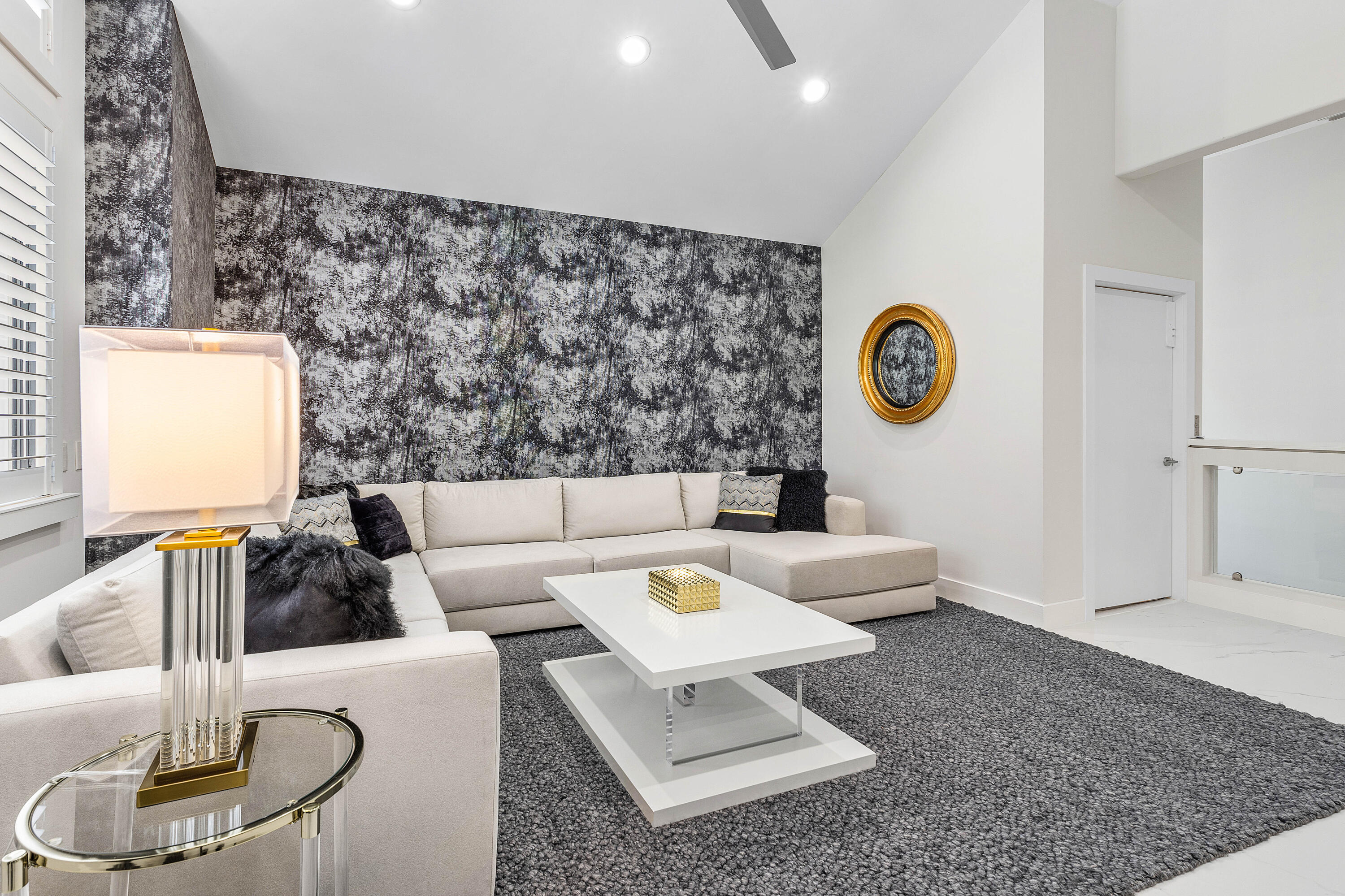17652 Ashbourne Lane, Unit B Boca Raton, FL 33496 - Photo 34 of 45 Family Room