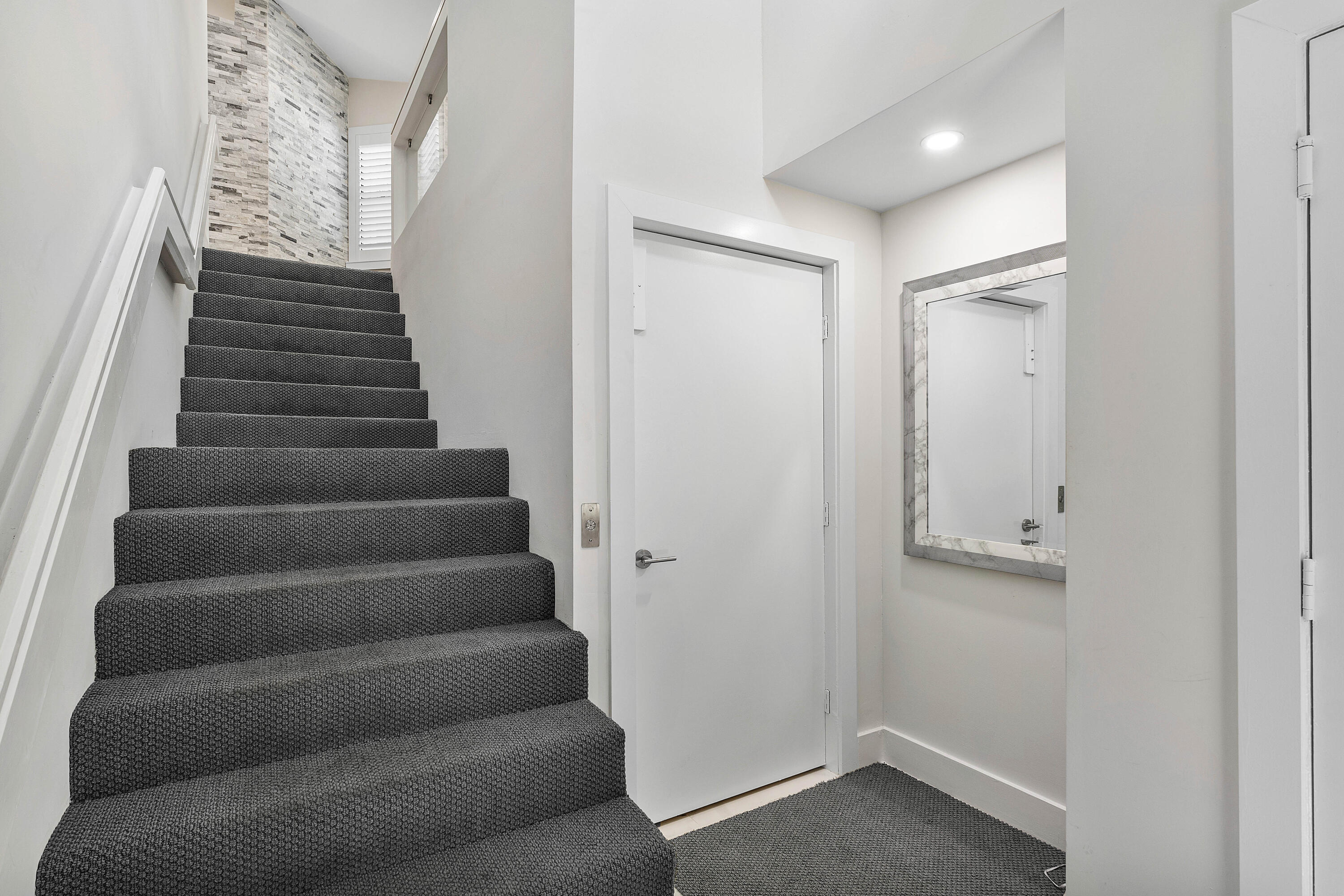 17652 Ashbourne Lane, Unit B Boca Raton, FL 33496 - Photo 39 of 45 Entry