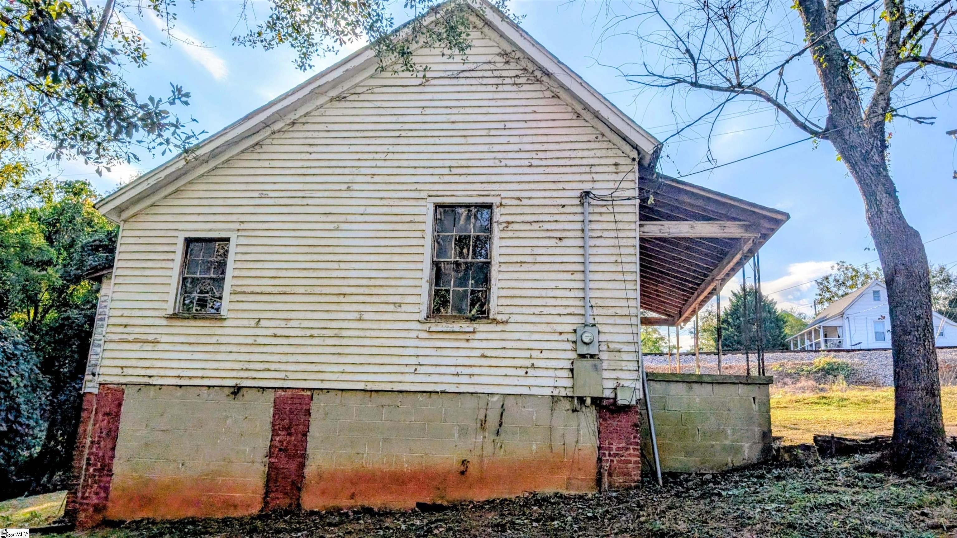 12 Capers Street Pelzer, SC 29669 - Photo 5 of 14