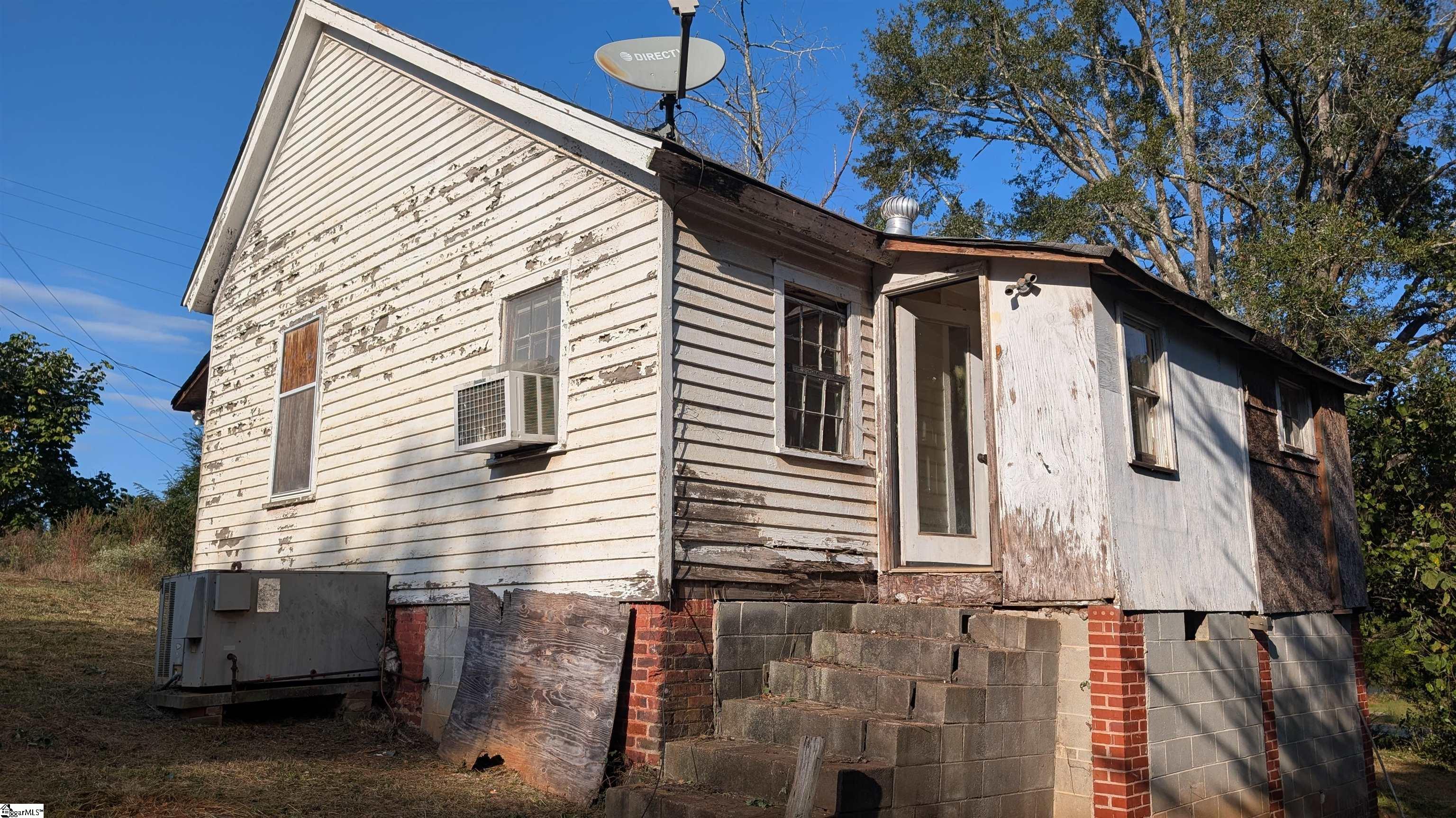 12 Capers Street Pelzer, SC 29669 - Photo 6 of 14