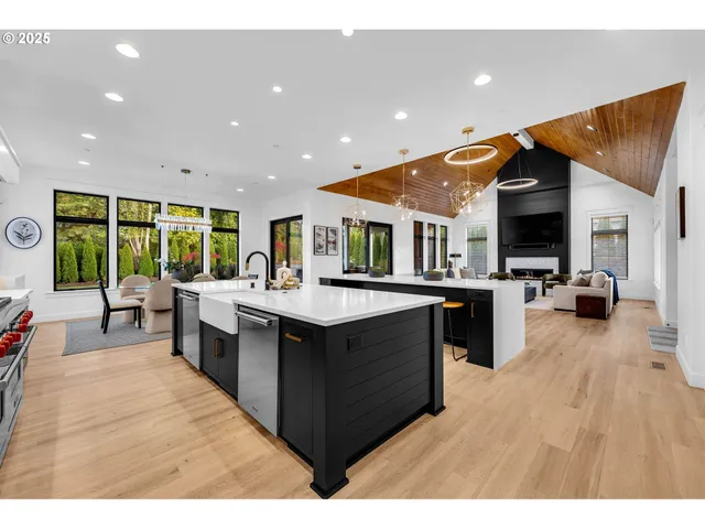 $2,575,000 | 3439 Northwest McMaster Drive, Camas, WA 98607