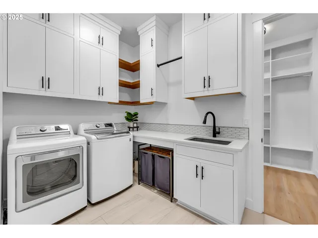 $2,575,000 | 3439 Northwest McMaster Drive, Camas, WA 98607