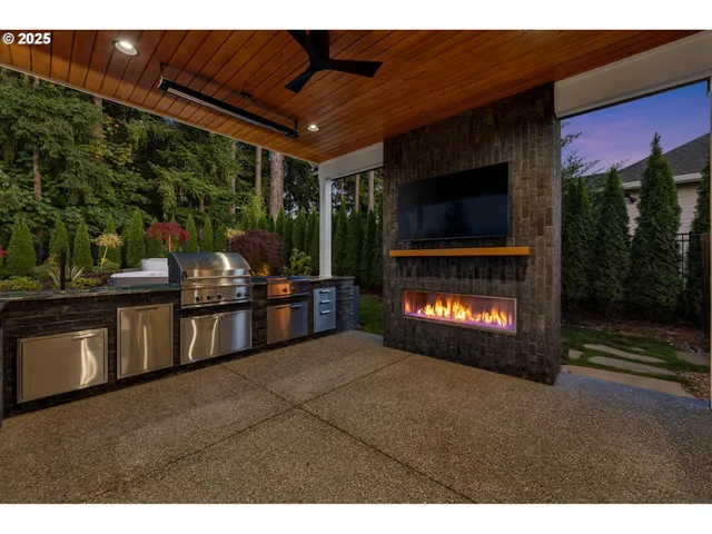 $2,575,000 | 3439 Northwest McMaster Drive, Camas, WA 98607