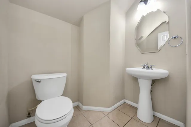 $2,800 | 2902 Laurel Brook Lane, Pearland, TX 77584