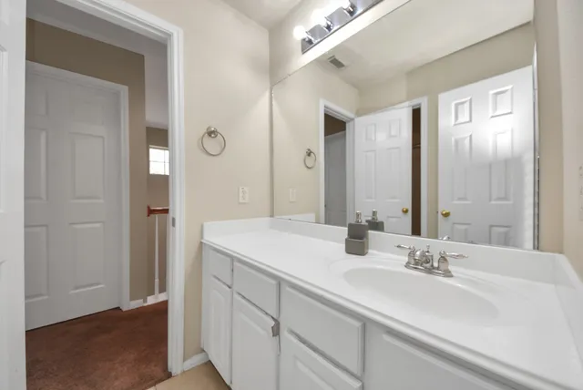 $2,800 | 2902 Laurel Brook Lane, Pearland, TX 77584