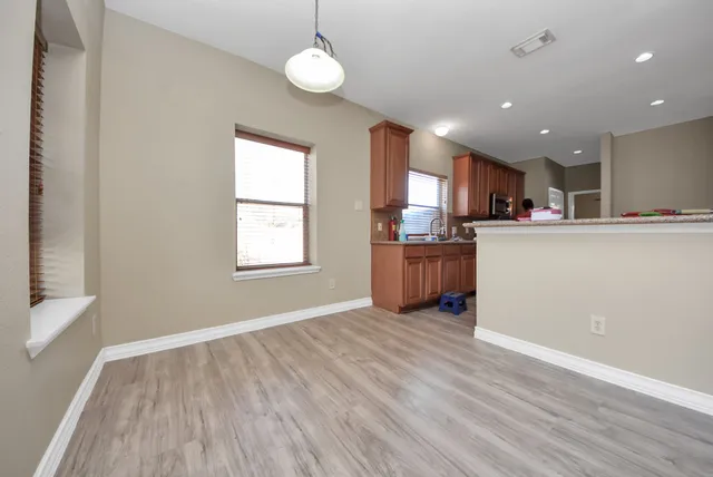 $2,800 | 2902 Laurel Brook Lane, Pearland, TX 77584