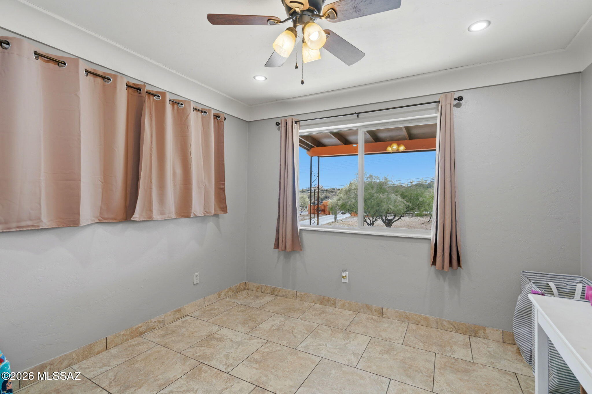 5645 South Caballo Road Tucson, AZ 85746 - Photo 22 of 43 Bedroom