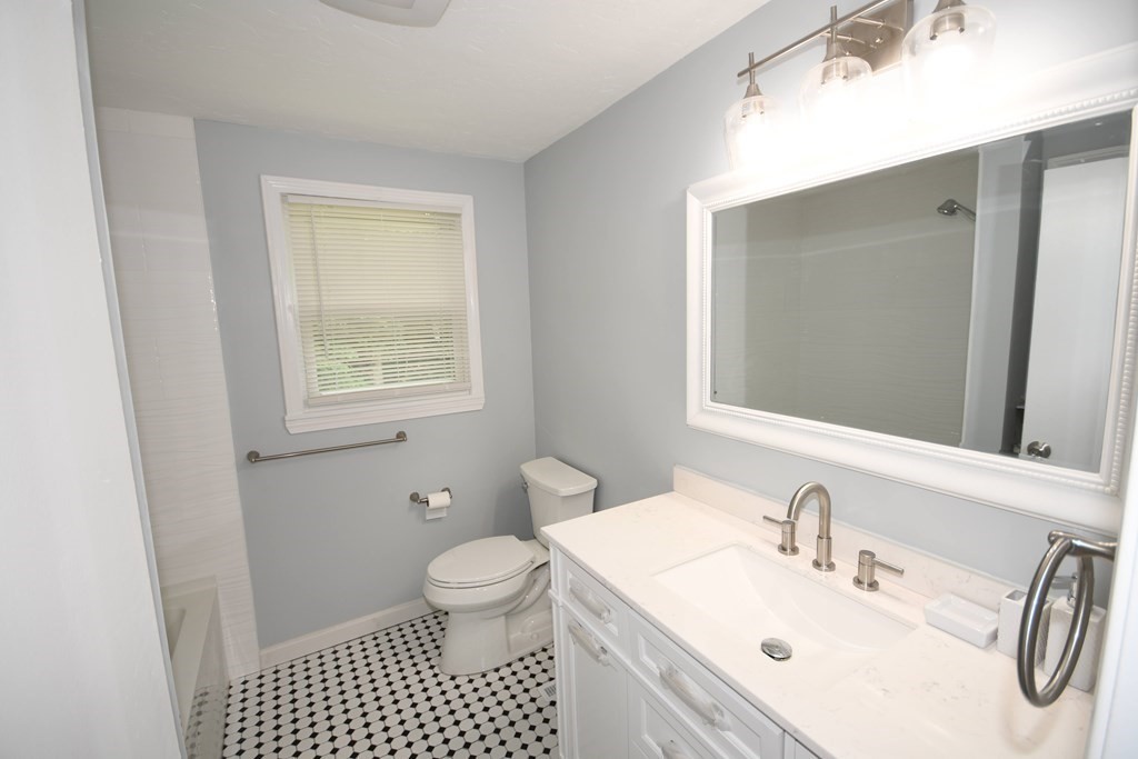 38 Christopher Road, Unit 38 Randolph, MA 02368 - Photo 21 of 29 Gallery Image 21
