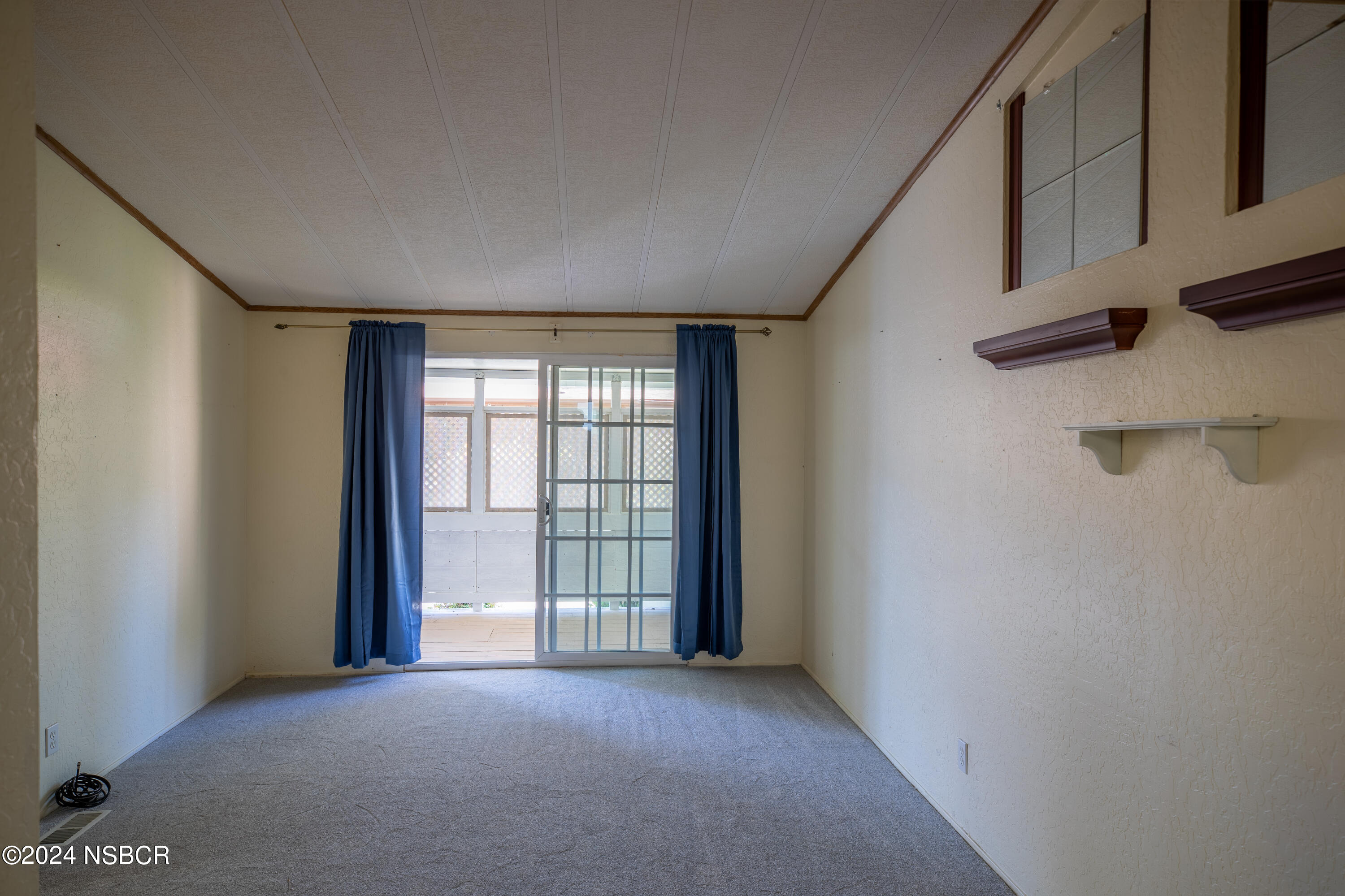 1317 V Street, Unit 1 Lompoc, CA 93436 - Photo 22 of 41 Primary bedroom