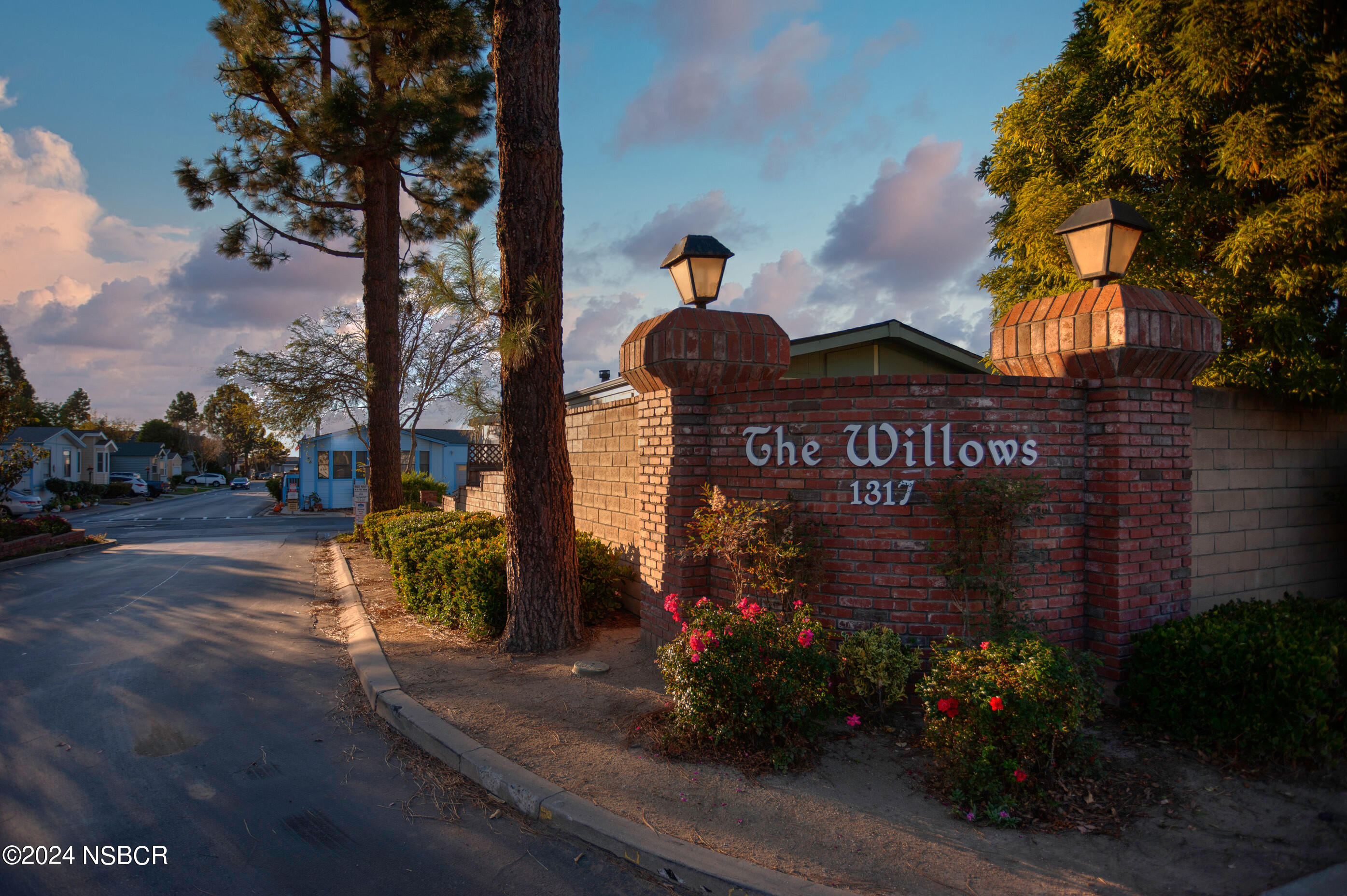 1317 V Street, Unit 1 Lompoc, CA 93436 - Photo 3 of 41 The Willows