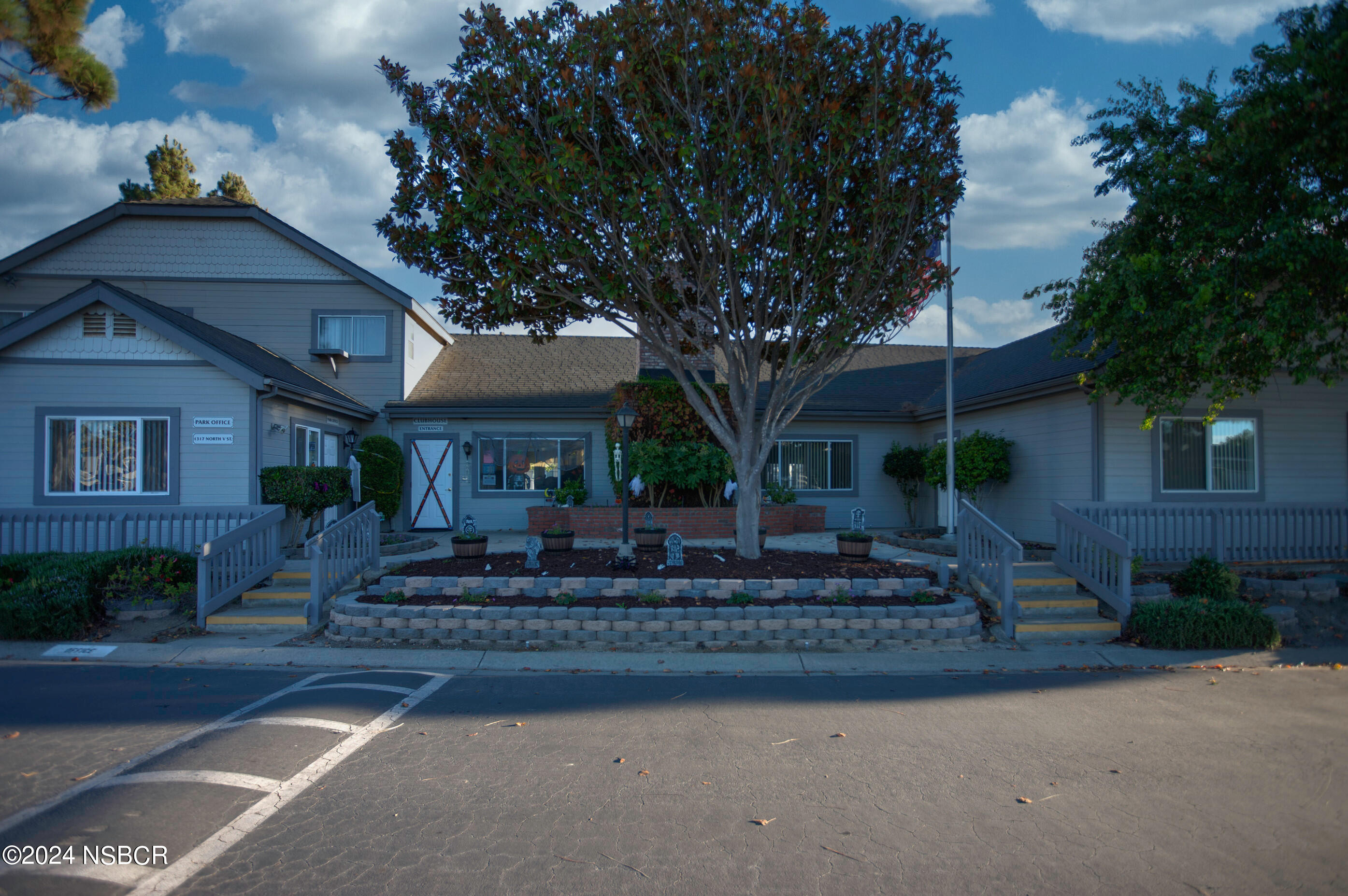 1317 V Street, Unit 1 Lompoc, CA 93436 - Photo 35 of 41 Park Office