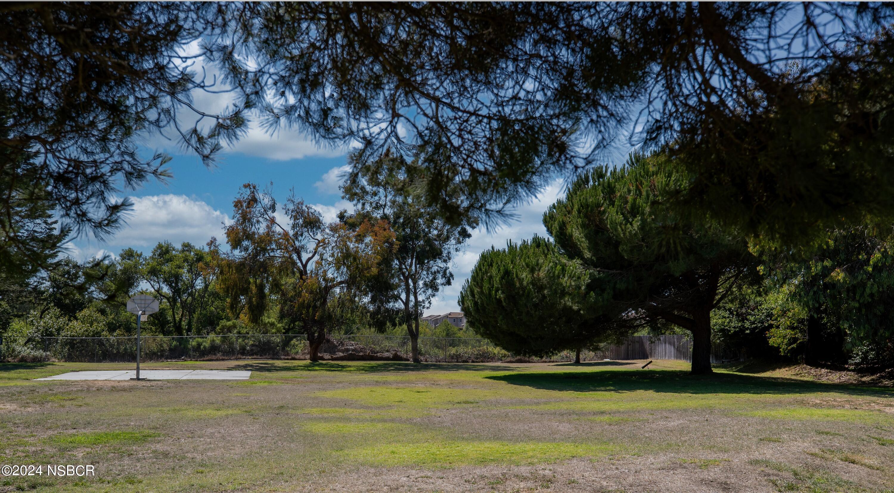 1317 V Street, Unit 1 Lompoc, CA 93436 - Photo 41 of 41 park basketball