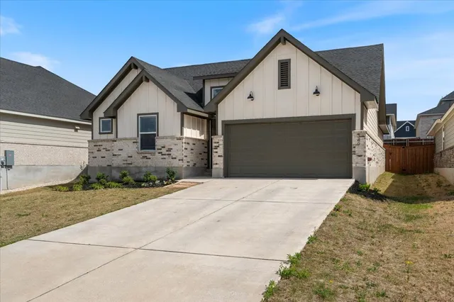 $310,000 | 349 Heatherwood Terrace, Marble Falls, TX 78654