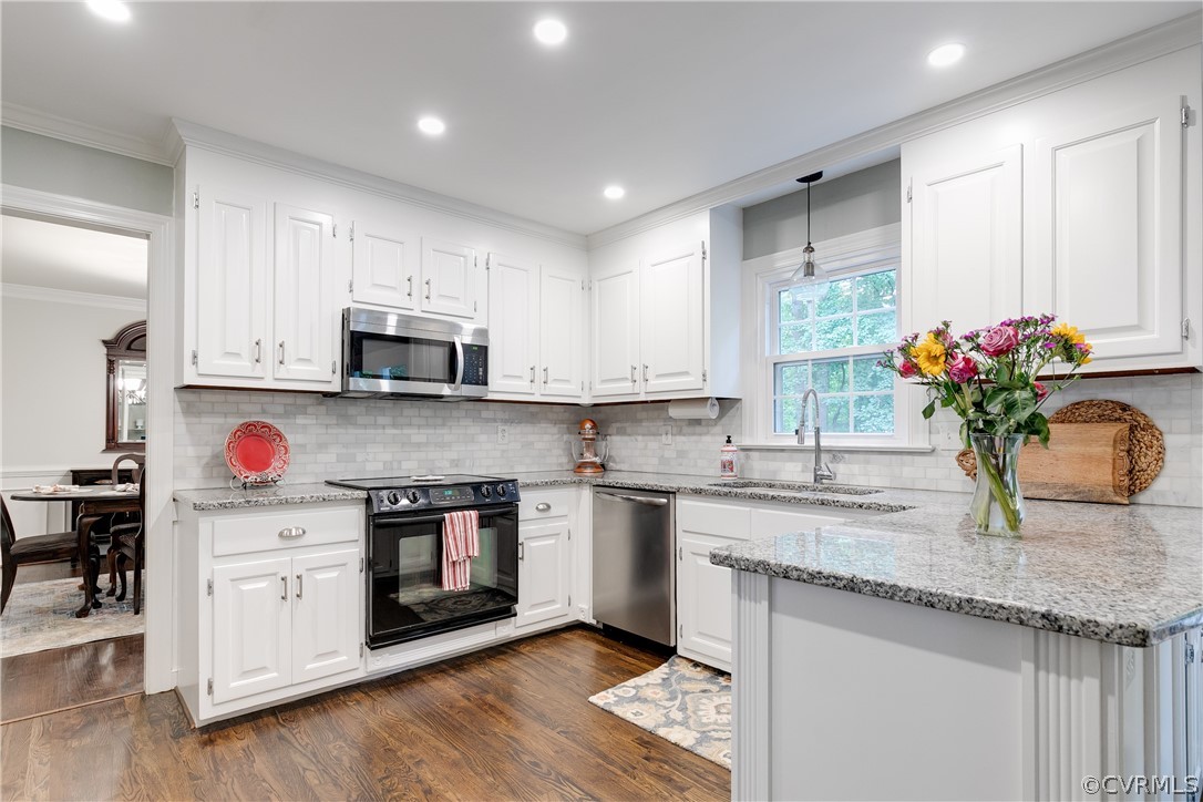5607 North Chase Road Midlothian, VA 23112 - Photo 3 of 48 updated Kitchen features granite counters and marb