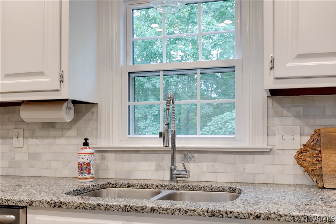 5607 North Chase Road Midlothian, VA 23112 - Photo 7 of 48