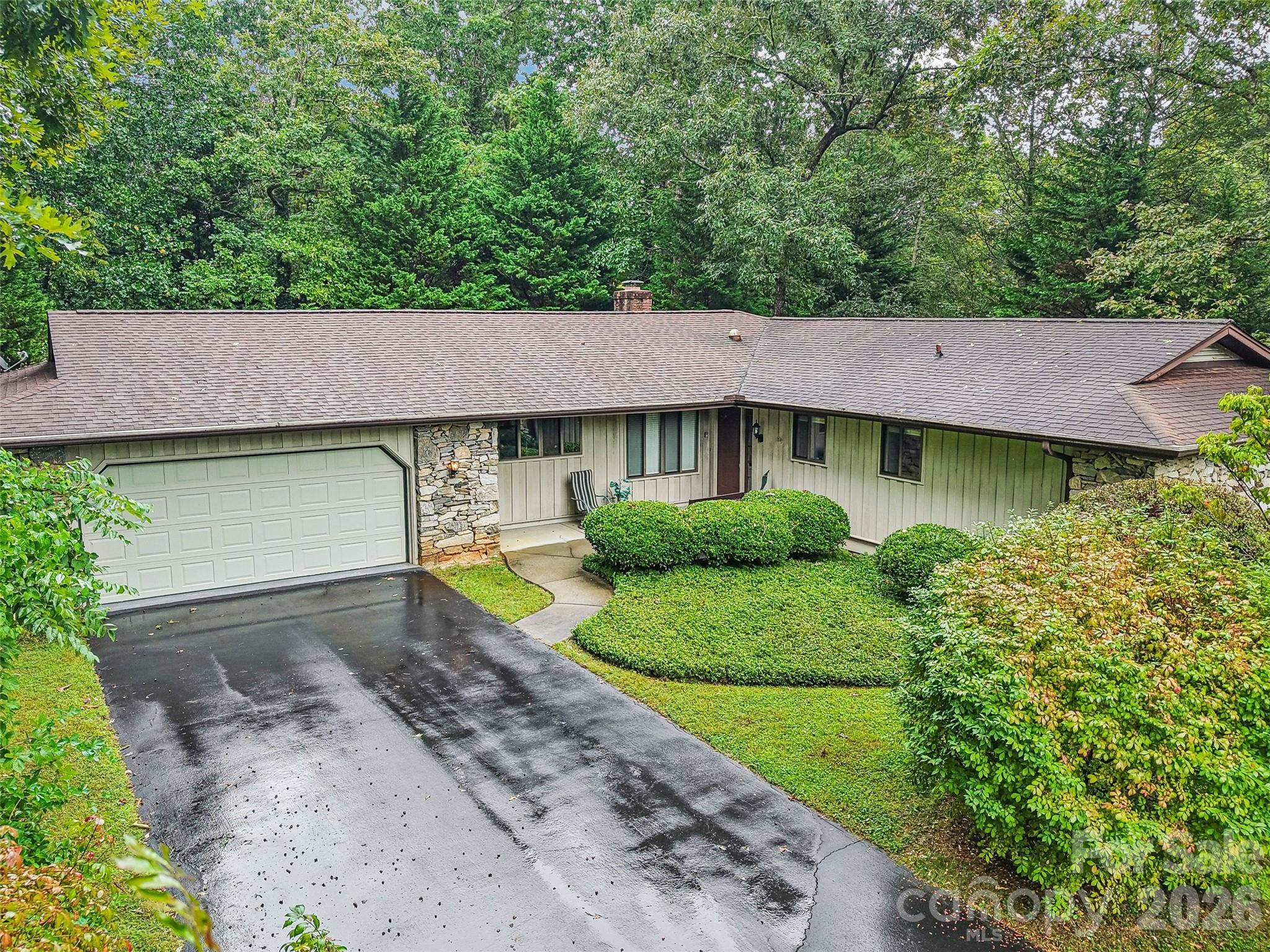 126 Brandon Road Hendersonville, NC 28739 - Photo 40 of 41 Gallery Image 40