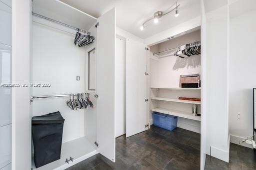 92 Southwest 3rd Street, Unit 5108 Miami, FL 33130 - Photo 13 of 24