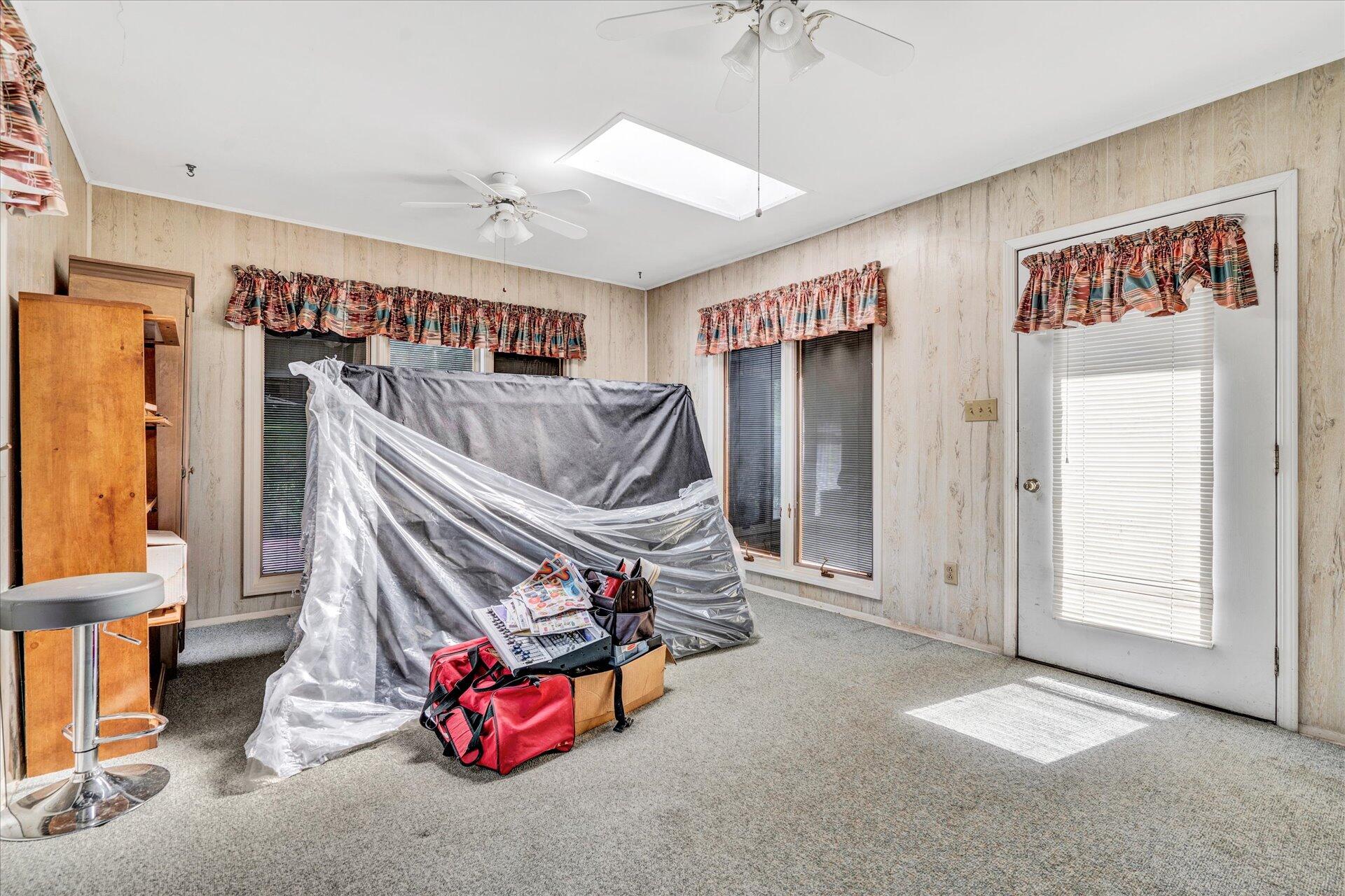 636 Timberidge Road Vinton, VA 24179 - Photo 11 of 24 11-DSC2081