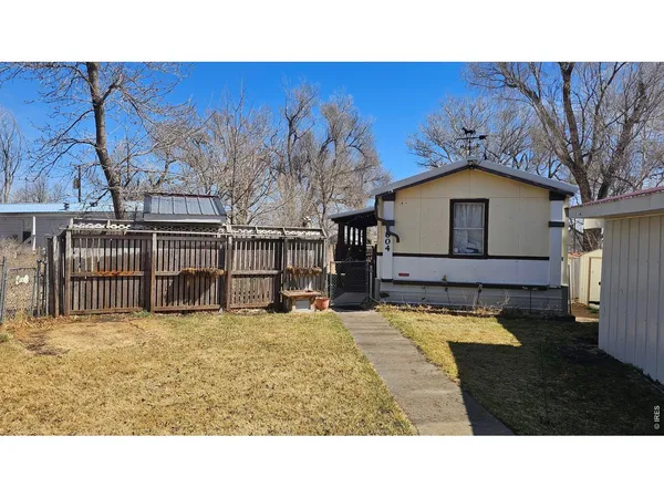 $185,000 | 804 Warren Street, Weldona, CO 80653