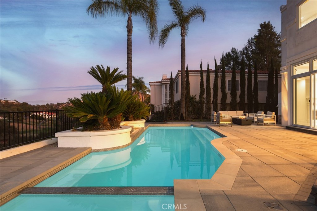 24929 Palmilla Drive Calabasas, CA 91302 - Photo 4 of 45