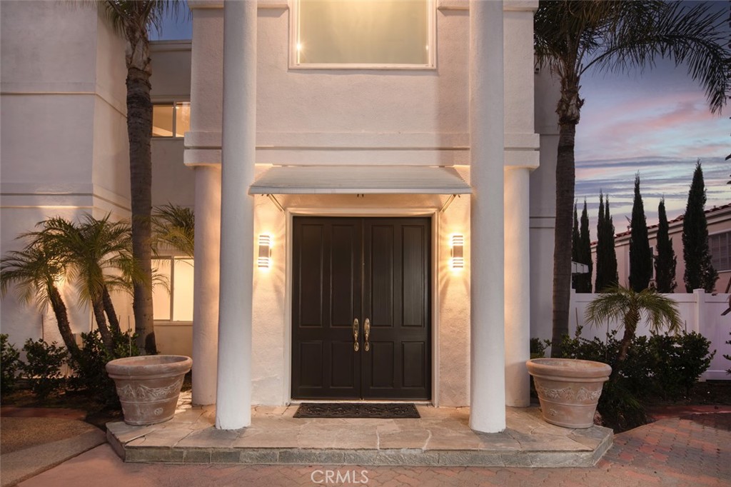 24929 Palmilla Drive Calabasas, CA 91302 - Photo 5 of 45