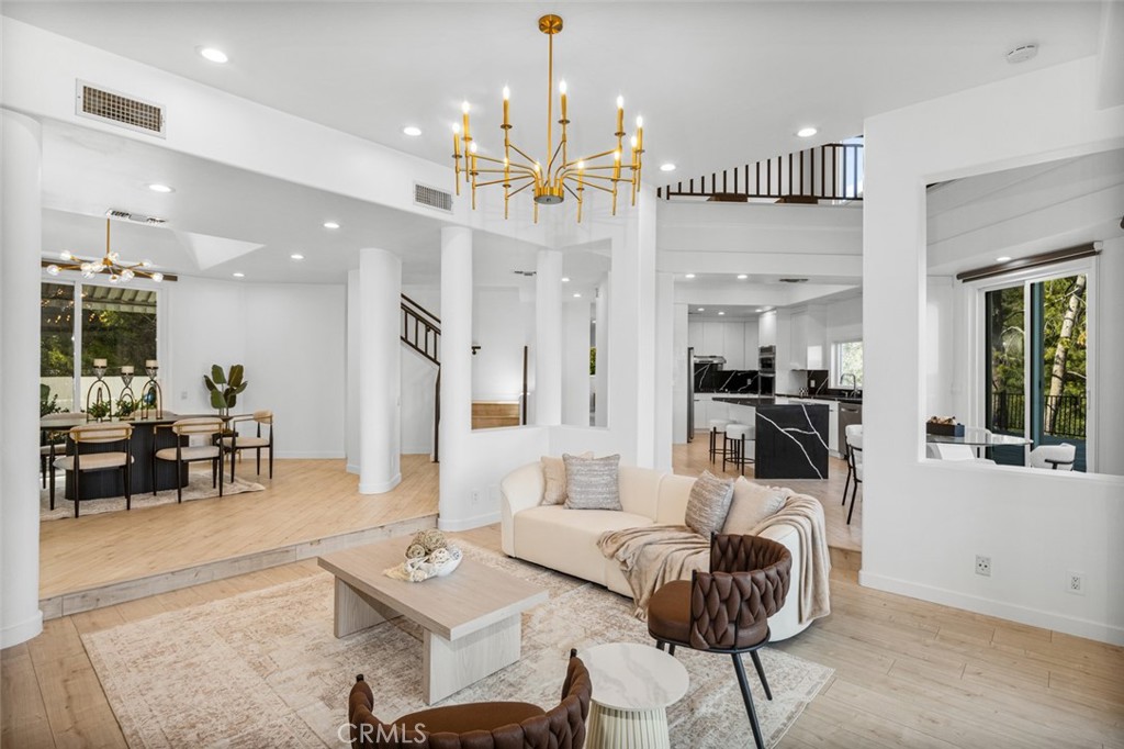 24929 Palmilla Drive Calabasas, CA 91302 - Photo 10 of 45