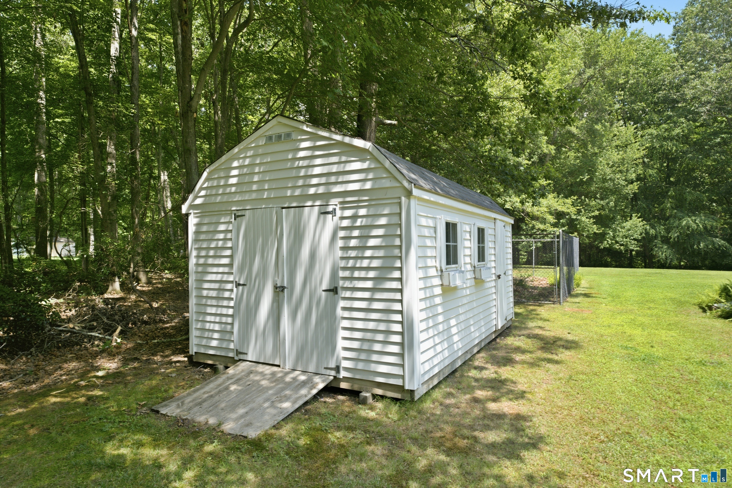 46 Spring Rock Road East Lyme, CT 06333 - Photo 33 of 40