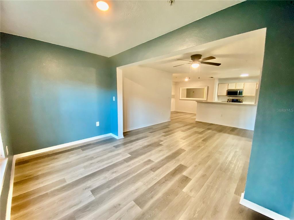 5463 Vineland Road, Unit 5103 Orlando, FL 32811 - Photo 18 of 23