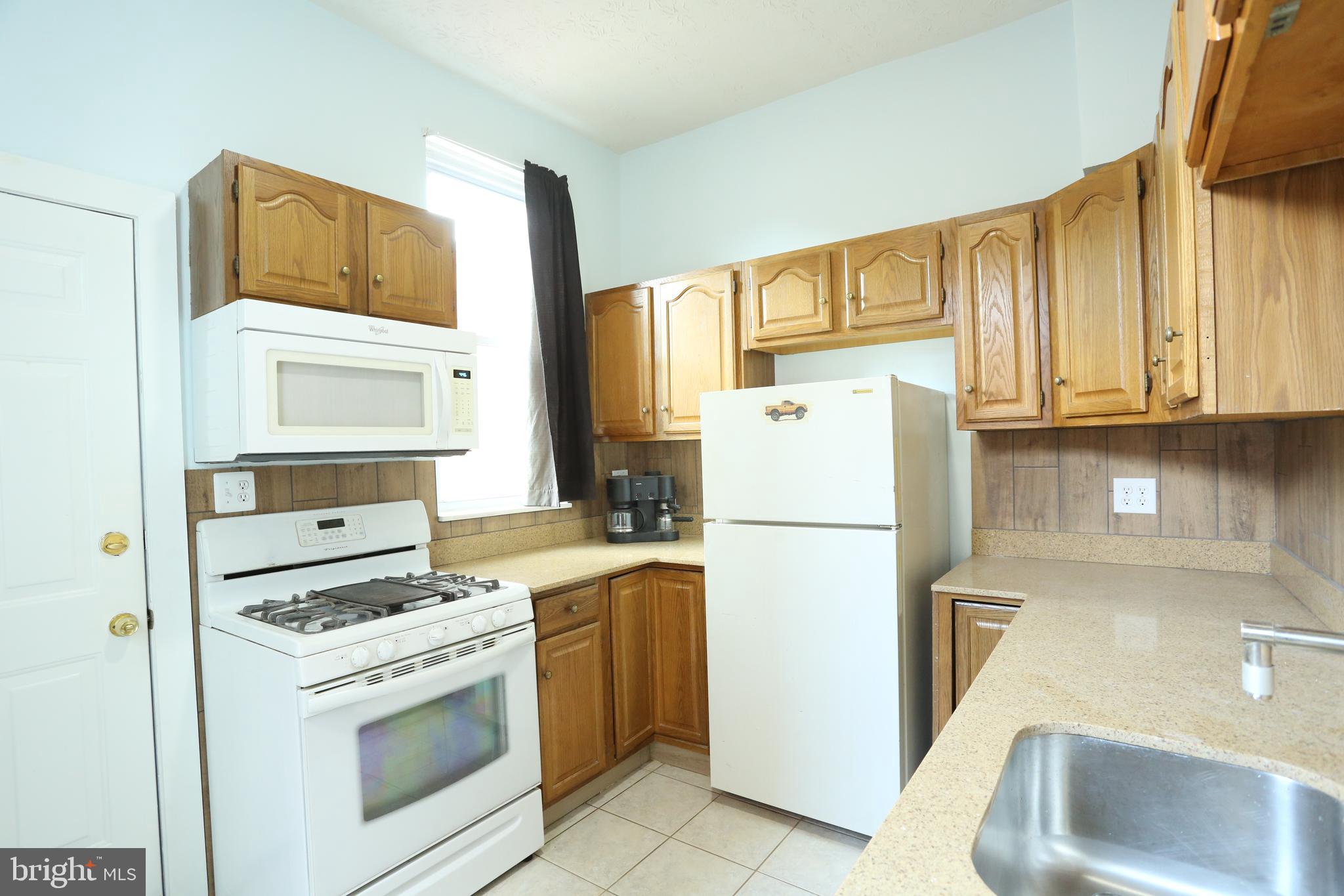 314 South 16th Street Reading, PA 19602 - Photo 7 of 21