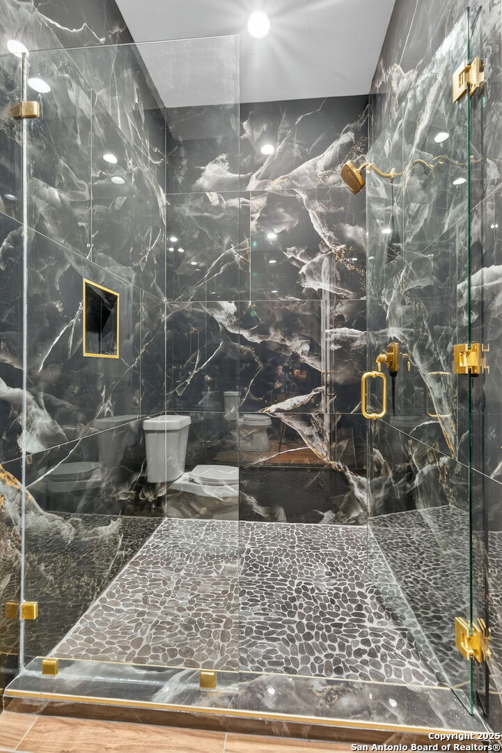 1115 Meadow Stone Court Spring Branch, TX 78070 - Photo 24 of 42 a view of entryway