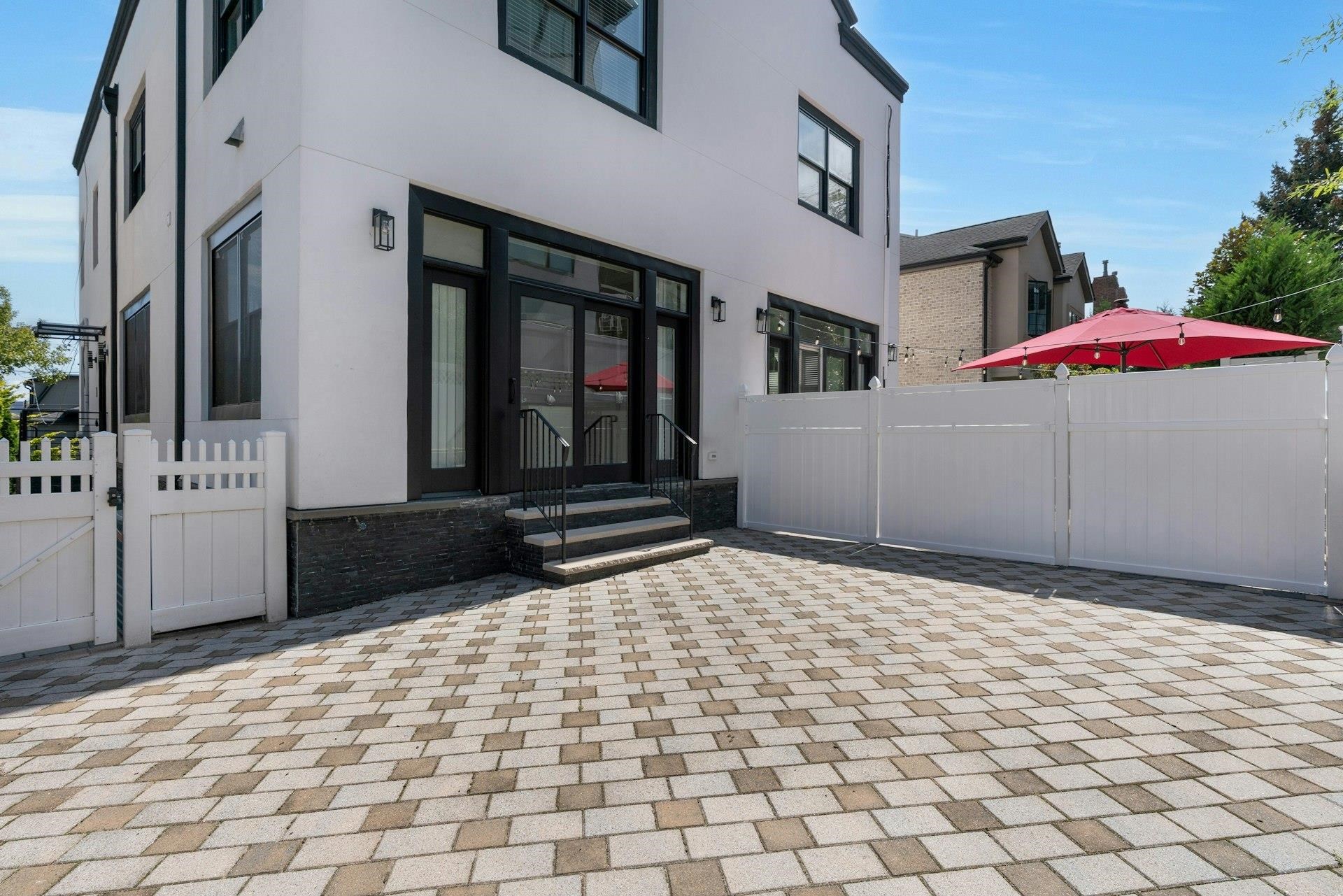 Myrtle Avenue, Unit 52B Edgewater, NJ 07020 - Photo 18 of 21