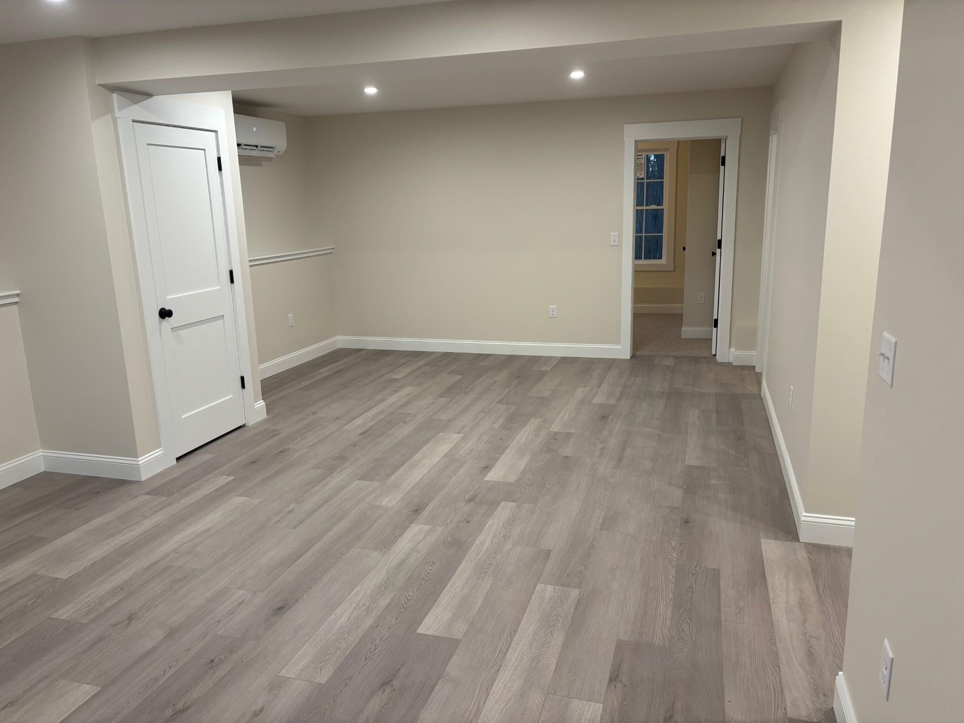 15 Bartlett Street Epping, NH 03042 - Photo 27 of 46