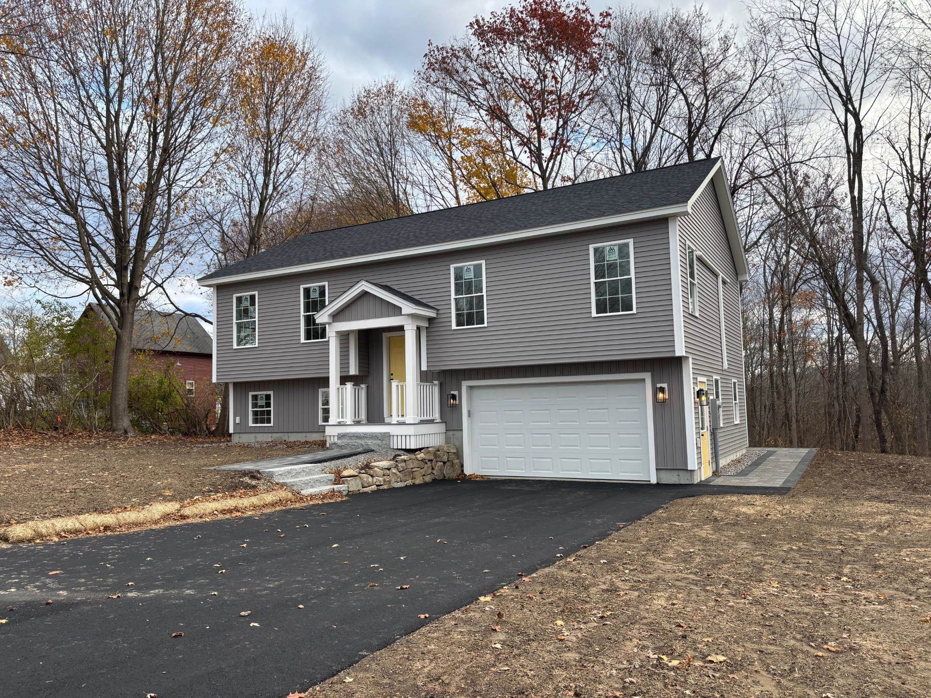 15 Bartlett Street Epping, NH 03042 - Photo 38 of 46